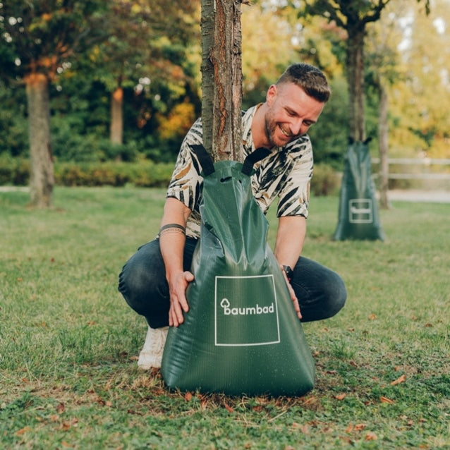 Mitef Bewässerungsbeutel für Bäume, Automatische Bewässerung von Baum, Grün, 35 kg Mitef Bewässerungsbeutel für Bäume, Automatische Bewässerung von Baum, Grün, 35 kg